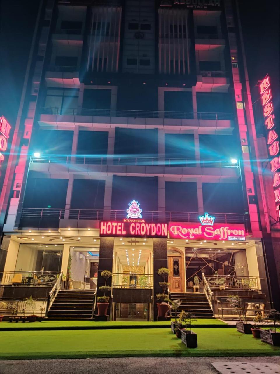 Hotel Croydon International ラーワルピンディー エクステリア 写真